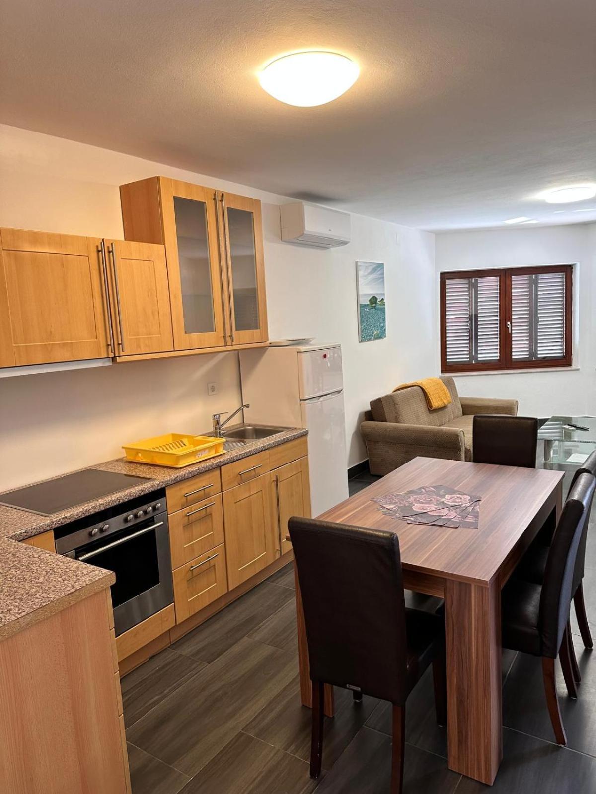 Apartman Nikola Salatic Экстерьер фото